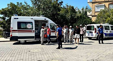 Motosikletle ticari araç çarpıştı: 1 yaralı