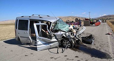 Muş'ta zincirleme trafik kazası: 10 yaralı