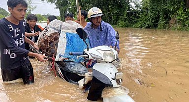 Myanmar'daki sel ve toprak kaymalarında can kaybı 66'ya yükseldi