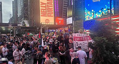 New York'ta binlerce kişi Netanyahu'yu protesto etti