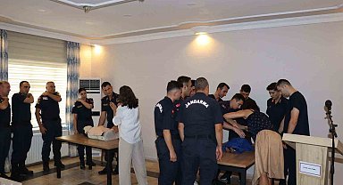 Öğretim görevlilerinden jandarmaya eğitim