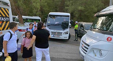 Okullar açıldı, okul servislerinde denetimler aralıksız devam ediyor