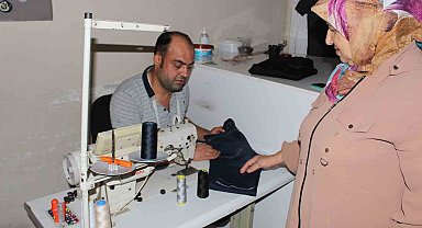 Okulların açılmasıyla terzilerde iş hareketliliği başladı