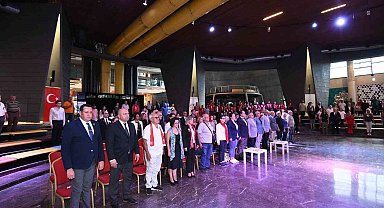 Osmangazililer Atatürk'ün sevdiği şarkıları dinledi