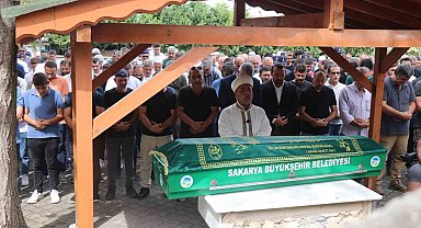 Otomobilin çarptığı 6 yaşındaki bisikletli çocuk hastanede hayatını kaybetti