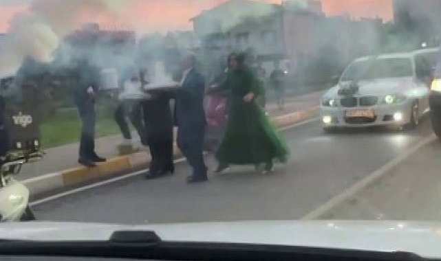 Pendik'te düğün konvoyu yaparak yolu kapatan sürücülere para cezası