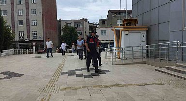 Polisi yaralayan şahıslardan 2'si tutuklandı