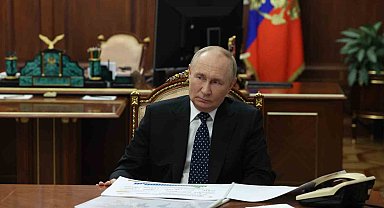 Putin'den ordudaki asker sayısını artırma emri