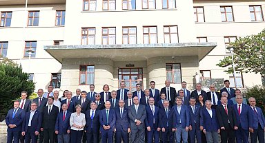 Rektör Hacımüftüoğlu, üniversite hastaneleri birliği olağanüstü genel kurul toplantısına katıldı