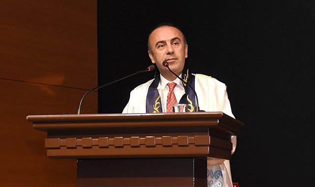 Rektör Keleş'ten akademik yılı açılış açıklaması