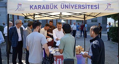 Rektör Kırışık öğrencileri karşıladı