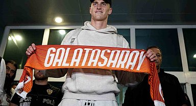 Roland Sallai, Galatasaray'ın ilk Macar futbolcusu oldu