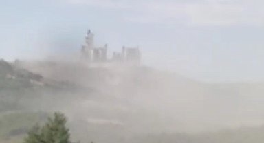 Safi Çimento Fabrikası ve maden sahasına giden yolun yaydığı toz köylüleri canından bezdirdi