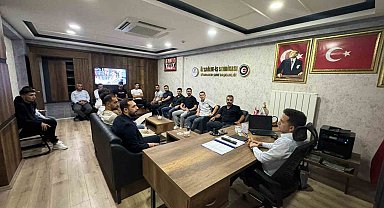 Sağlık Spor yönetiminden Aküzüm'e anlamlı ziyaret