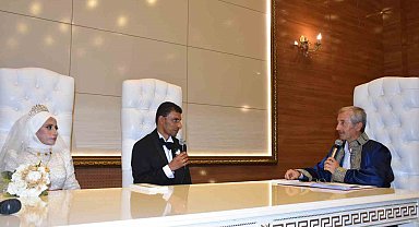 Şahinbey Belediyesinden evlenen engelli çifte büyük jest