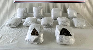 Şanlıurfa'da uyuşturucu operasyonunda 5 gözaltı