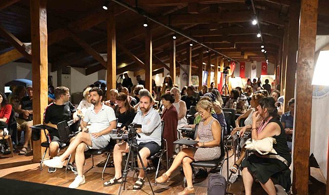 Selçuk Efes Kent Belleği'nde "Herakleitos" söyleşisi