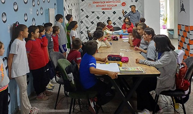 Simav Diyanet Gençlik Merkezinde etüt ve dini bilgiler kursu