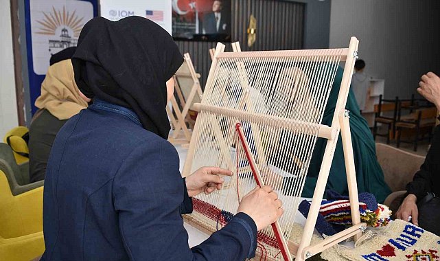 Siverek'te Suriyeli kadınlara yönelik meslek kursları devam ediyor