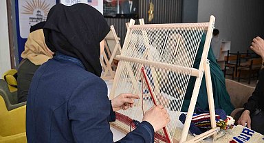 Siverek'te Suriyeli kadınlara yönelik meslek kursları devam ediyor