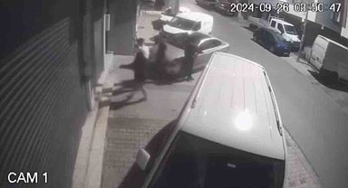 Sultanbeyli'de kıyafet hırsızlığı kamerada