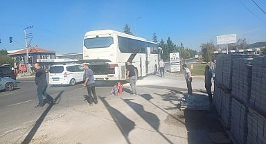 Tavşanlı'da işçi servisinde çıkan yangın korkuttu