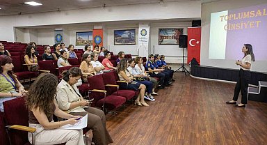 Toplumsal cinsiyet eğitimi devam ediyor
