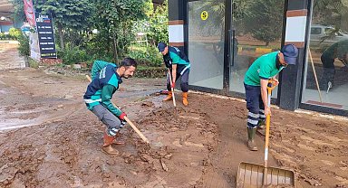 Trabzon'da 4 ilçede etkili olan selin izleri siliniyor