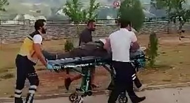 Tüfeğine mermi doldururken kendini vurdu