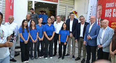 Türkiye'de bir ilk: Ayvalık'ta 'öğrenci lokantası' açıldı