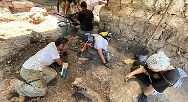 Türkiye'de ilk kez rastlanan arkeolojik bulgu, Andriake Limanı'nın idare merkezinde kullanılmış olabilir