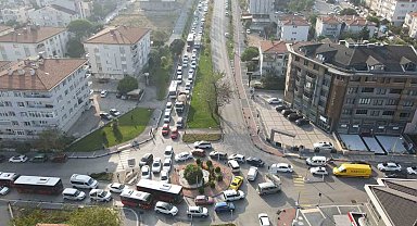 UKOME kararı ile kapatılan yol trafik yoğunluğunu artırdı