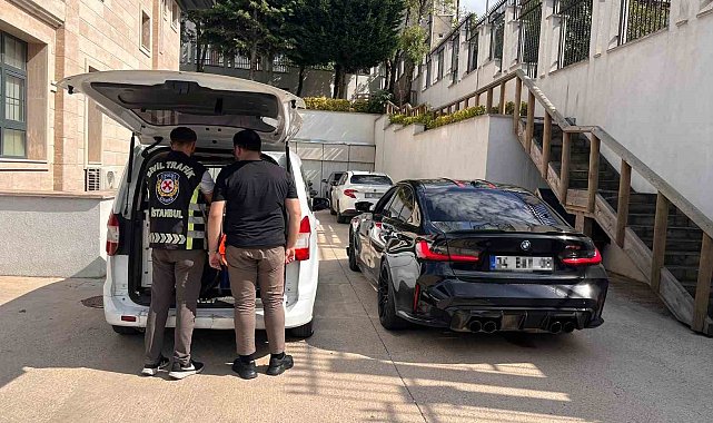 Ümraniye'de düğün konvoyunda trafiği tehlikeye atan 3 sürücüye 26 bin 104 TL ceza