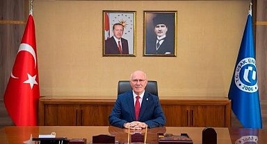 Uşak Üniversitesi Rektörü Savaş, Mevlid Kandili mesajı yayımladı