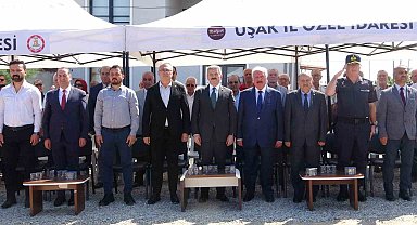 Uşak'ta hayırsever tarafından yapılan okulun temeli törenle atıldı