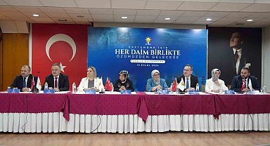 Uygur: "AK Parti kurulduğundan bu yana asıl mücadelesi vesayetle olmuştur"