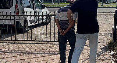 Uyuşturucu madde satarken polise yakalanan şahıs tutuklandı