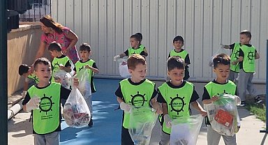 Uzunköprü'de minik öğrenciler çevre temizliği yaptı