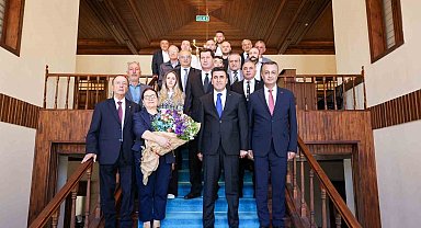 Vali Aygöl, 'Yılın Ahisi'ni makamında ağırladı