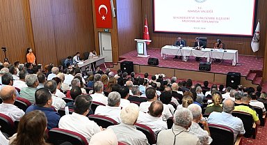 Vali Ünlü, Şehzadeler ve Yunusemre muhtarlarını dinledi