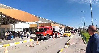 Van Ferit Melen Havalimanı'nda yangın paniği