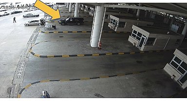 Vekilin aracında yapılan aramada 2 milyon TL değerinde gümrük kaçağı yakalama