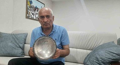 Yaşar Kemal'in 1955 yılında aldığı ilk ödül memleketinde ortaya çıktı