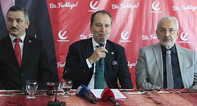 Yeniden Refah Partisi Genel Başkanı Erbakan, erken seçim çağrısı yaptı