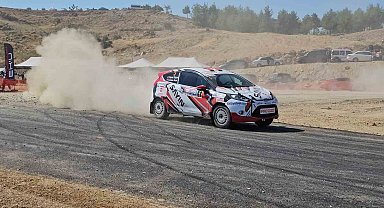 Yenipazar otokros yarışları nefes kesti