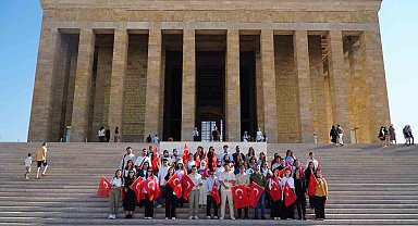 Yılmaz'dan gençlere Ankara gezisi
