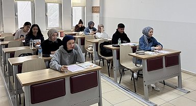 YKS kursu seviye belirme sınavı ile başladı