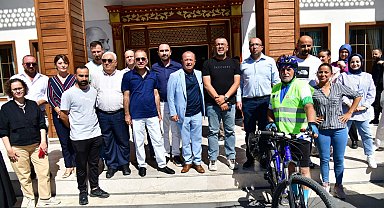 Yürüyerek veya bisikletle işe gelen belediye personeline restoran indirimi