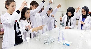 Ziraat fakültesinde 5 bölüm daha akredite oldu