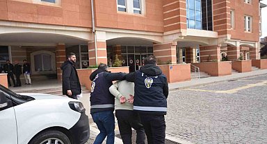 17 ilde 54 kişiyi dolandıran şahıs yakayı ele verdi